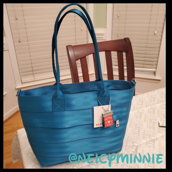 harveys streamline tote